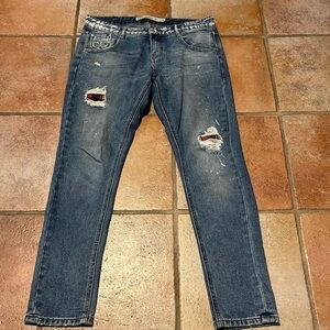 Zara trafuluc patched knee boyfriend jeans size 4